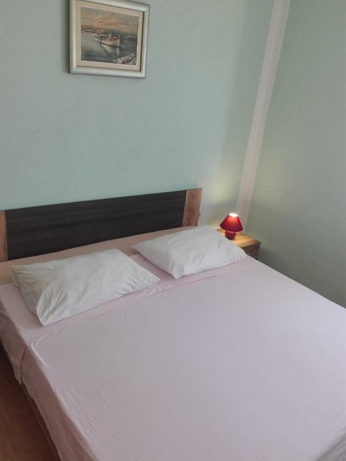 Apartment Luka Трогир Экстерьер фото