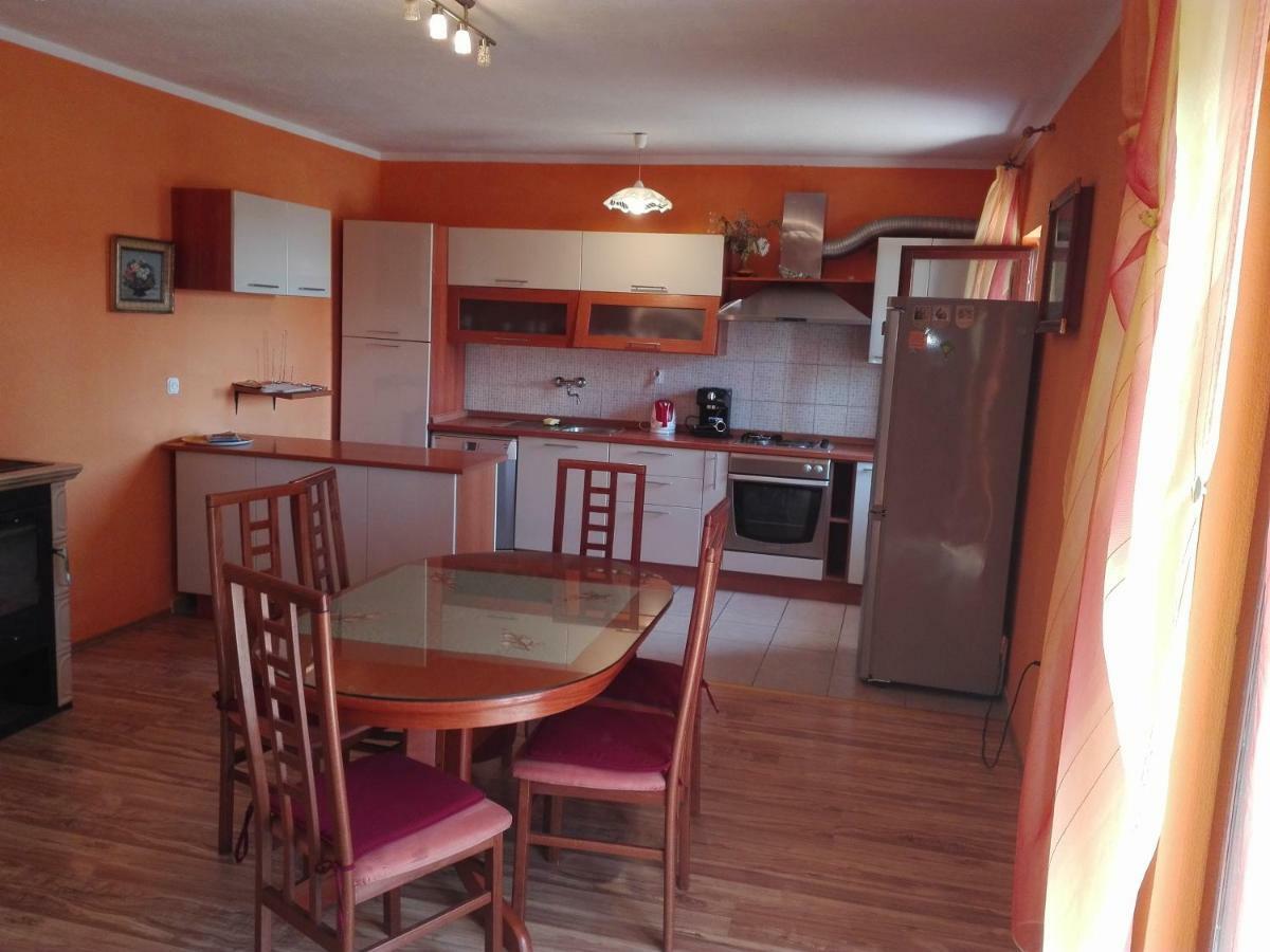Apartment Luka Трогир Экстерьер фото