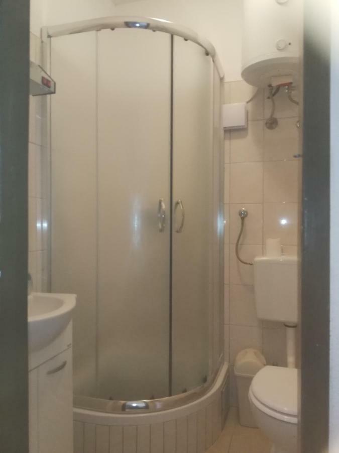 Apartment Luka Трогир Экстерьер фото
