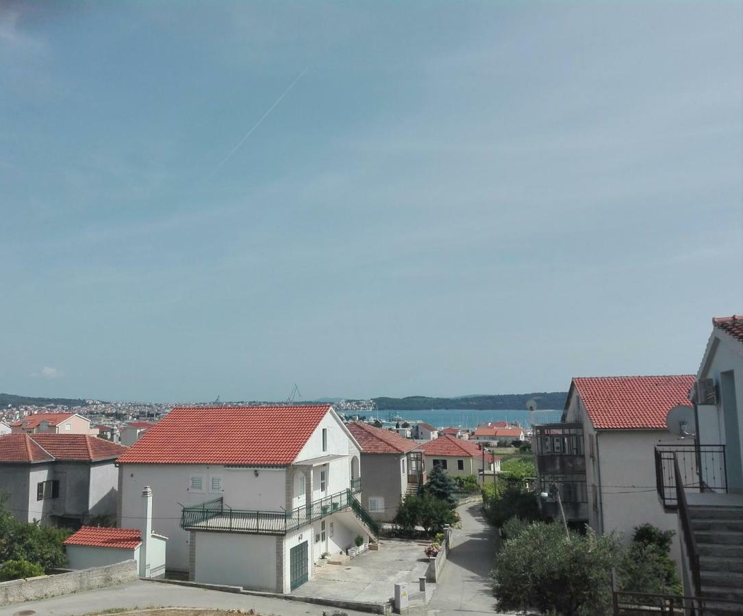 Apartment Luka Трогир Экстерьер фото