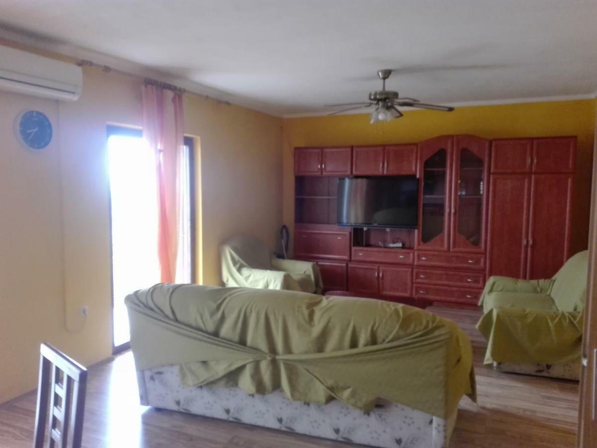Apartment Luka Трогир Экстерьер фото