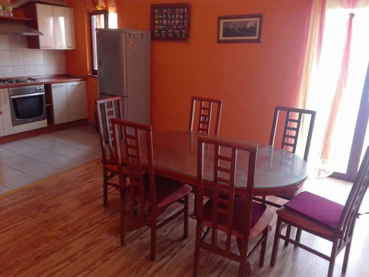 Apartment Luka Трогир Экстерьер фото